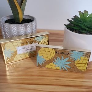 Too Faced Sparkling Pineapple eye palette